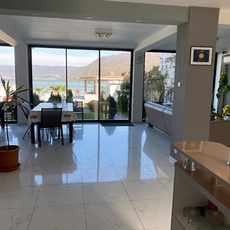 Casa Doma Orsova Hotell Eksteriør bilde