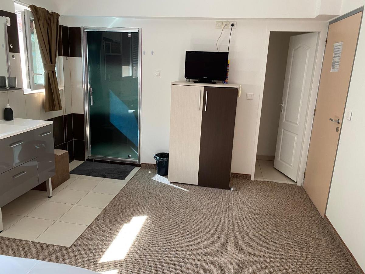 Casa Doma Orsova Hotell Eksteriør bilde